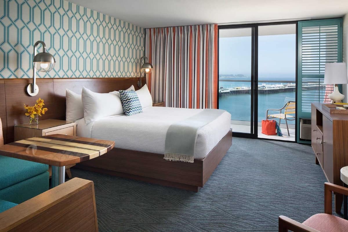 superior room, 1 king bed, ocean view (ocean view cloud - king) | 1 bedroom, in-room safe, desk, free wifi