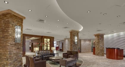 Crowne Plaza Executive Center Baton Rouge by IHG