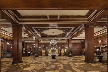 Hotel entrance and lobby at Omni Parker House 