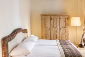 무료 WiFi, 침대 시트