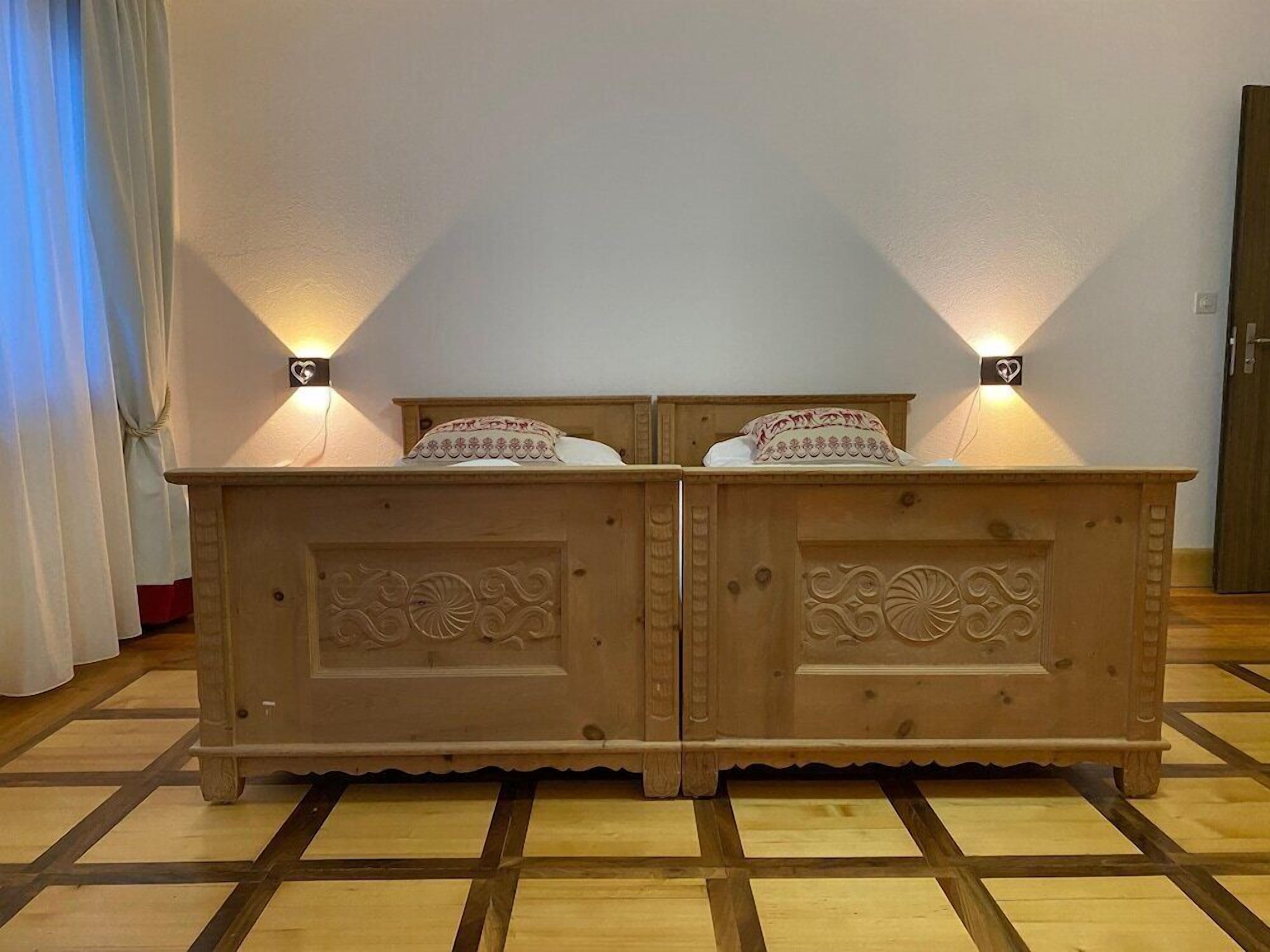 Classic Double or Twin Room | Down comforters, free WiFi, bed sheets, wheelchair access