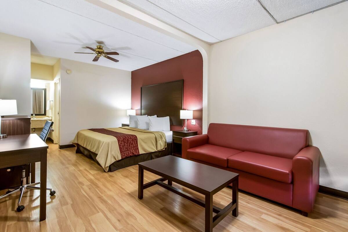 1 chambre, lits bébé (gratuits), Wi-Fi gratuit, draps fournis