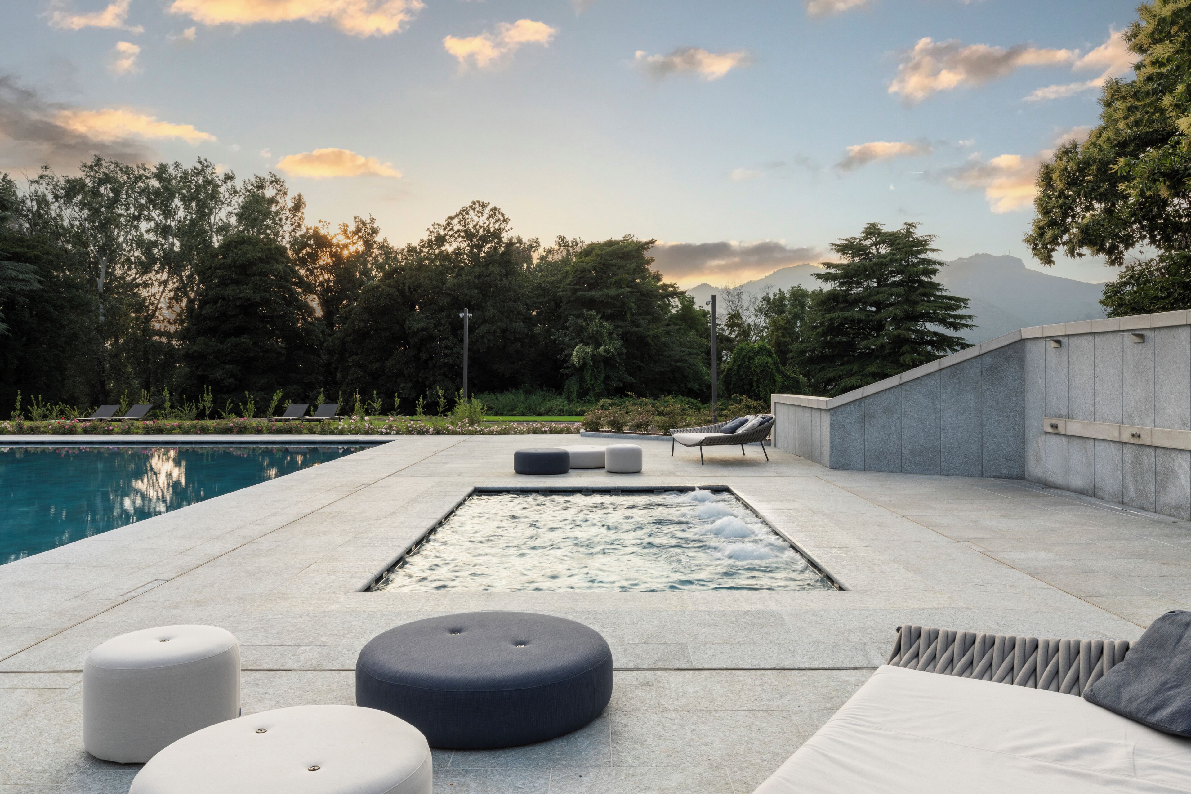 Piscine extérieure (ouverte en saison)