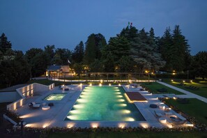 Außenpool (je nach Saison geöffnet)