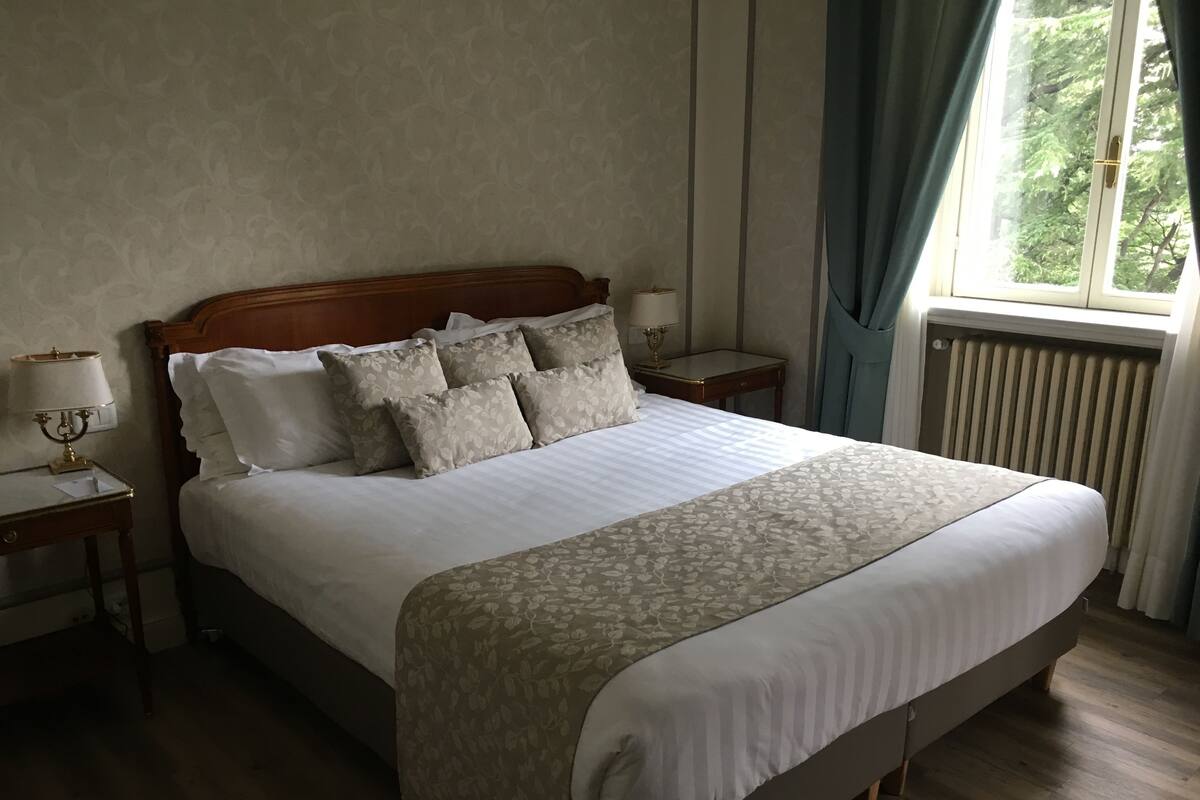 Literie de qualité supérieure, minibar, coffres-forts dans les chambres