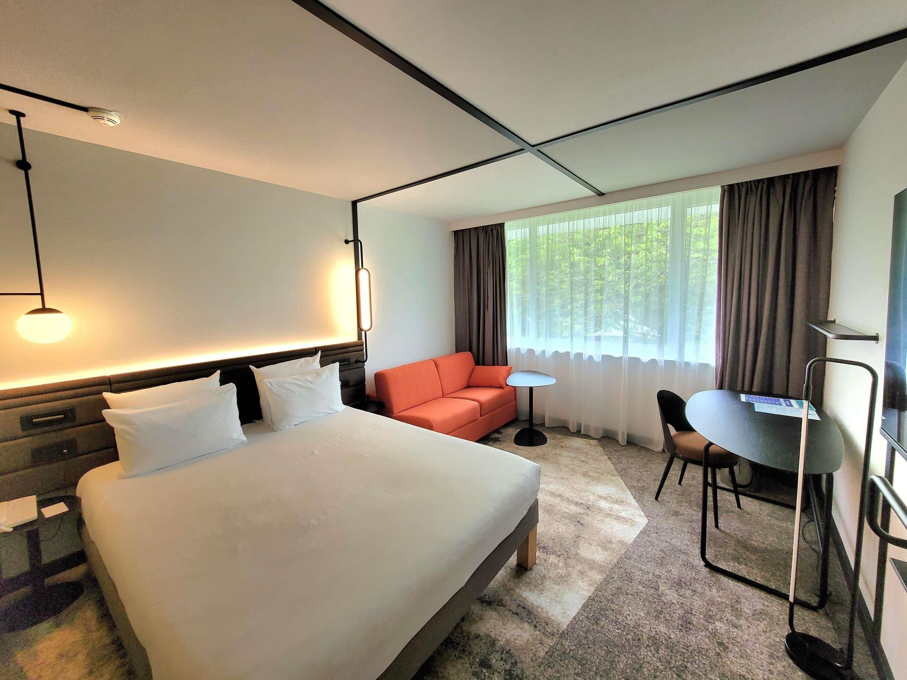 Executive Room, 1 Double Bed with Sofa bed | Premium bedding, minibar, in-room safe, desk