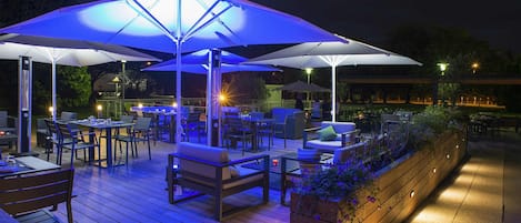 Breakfast, lunch, dinner served; French cuisine, pool views