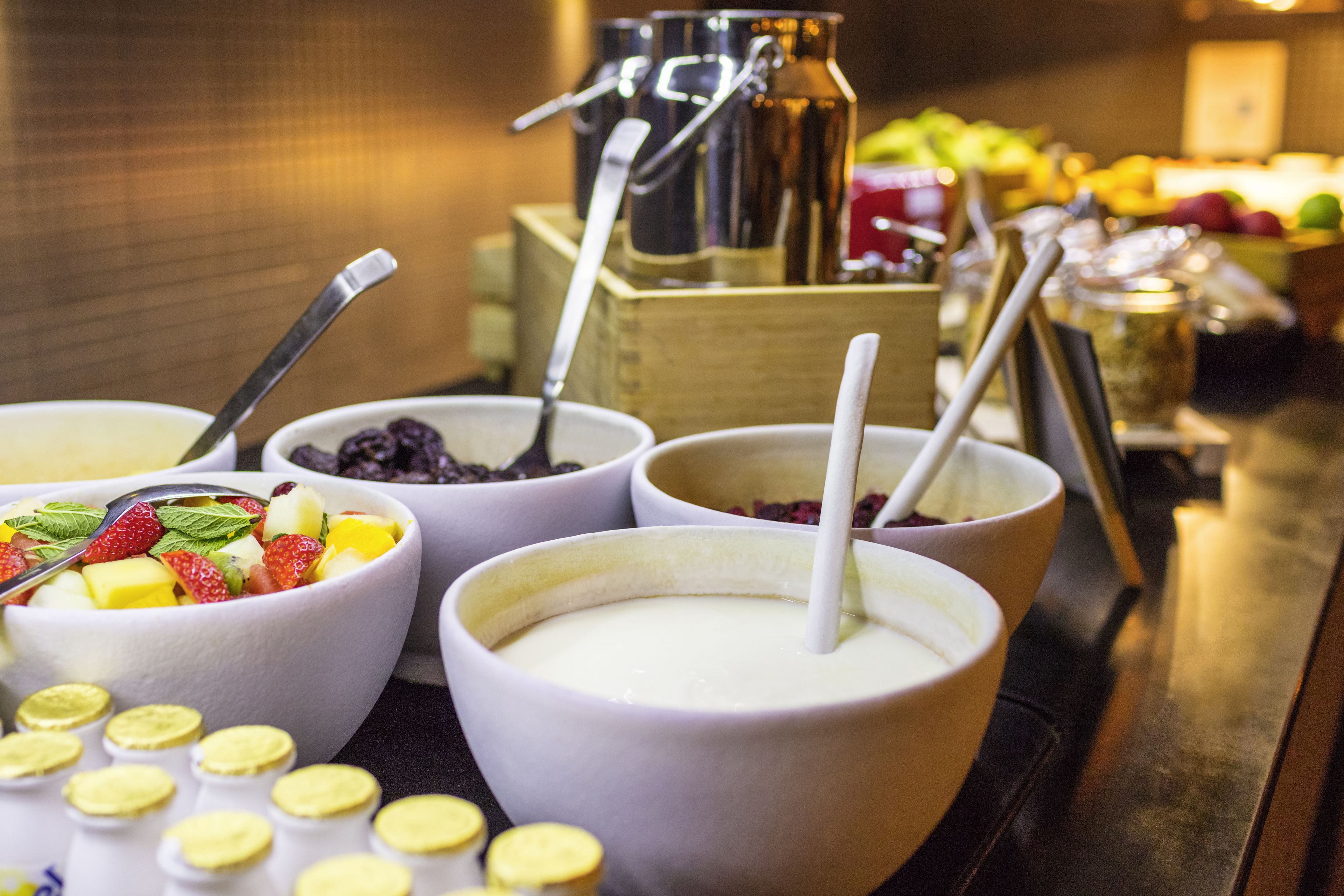 daily continental breakfast (eur 19.50 per person)