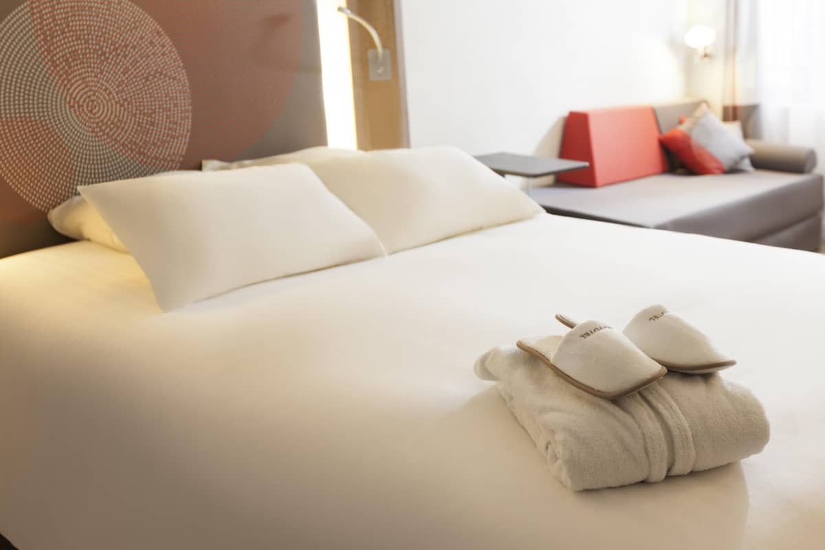 Literie de qualité supérieure, minibar, coffres-forts dans les chambres