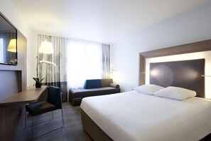 1 habitación, ropa de cama de alta calidad y minibar 