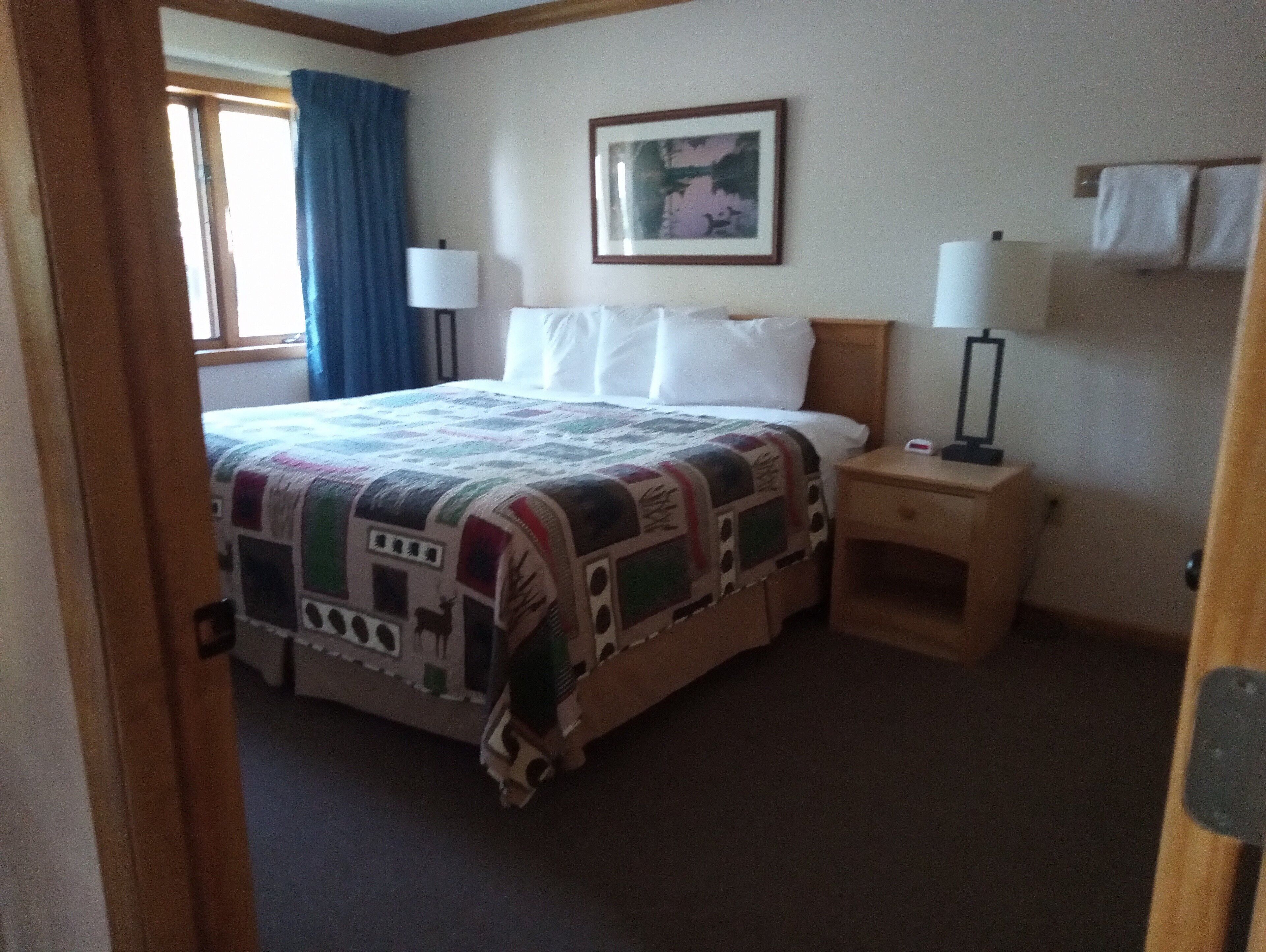 Suite, Multiple Beds, Non Smoking, Lake View | Individually decorated, individually furnished, iron/ironing board