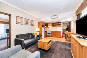 Iron/ironing board, free cots/infant beds, rollaway beds, free WiFi - Comfort Inn & Suites Sombrero (Prospect)