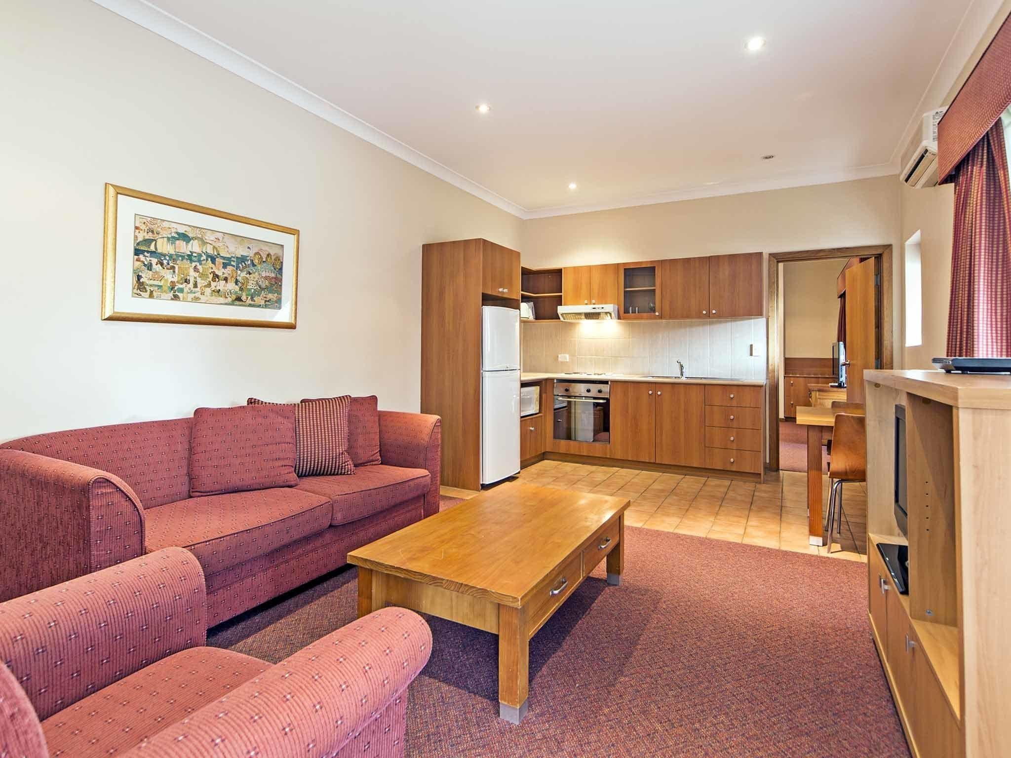 studio, 1 queen bed | living area | lcd tv