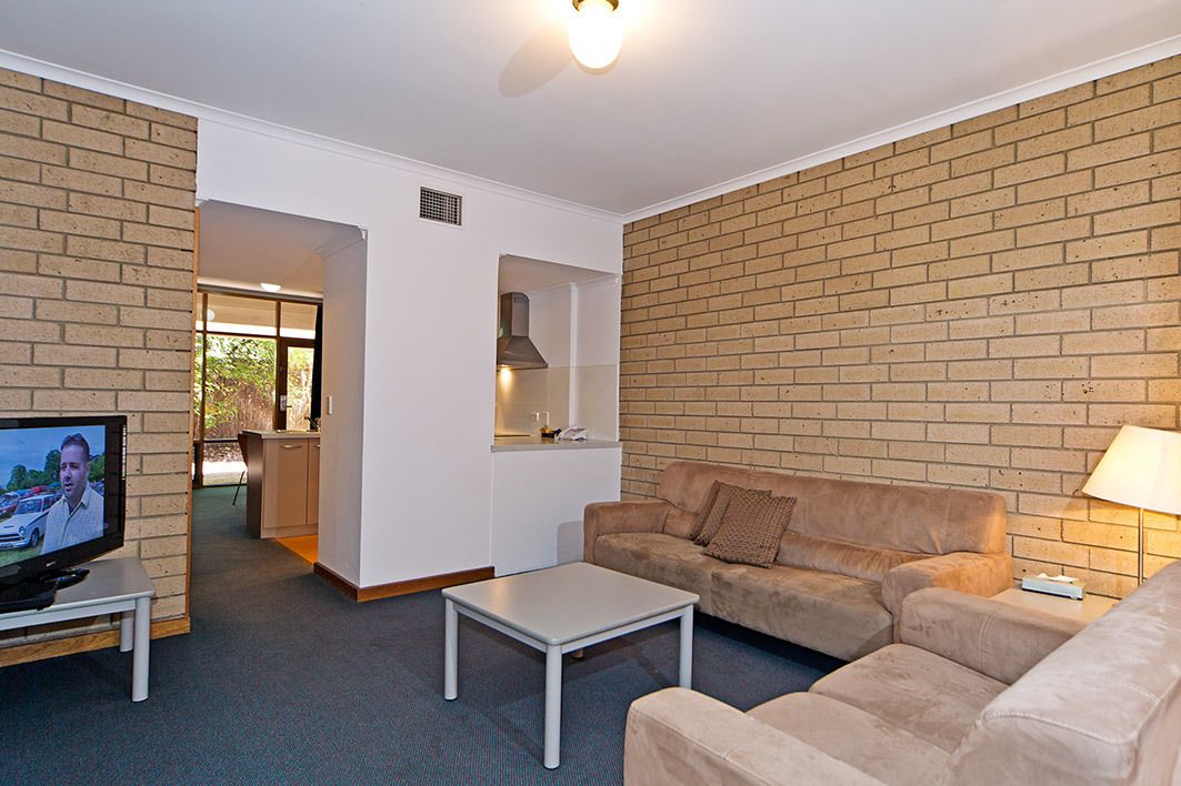 townhouse | living area | lcd tv