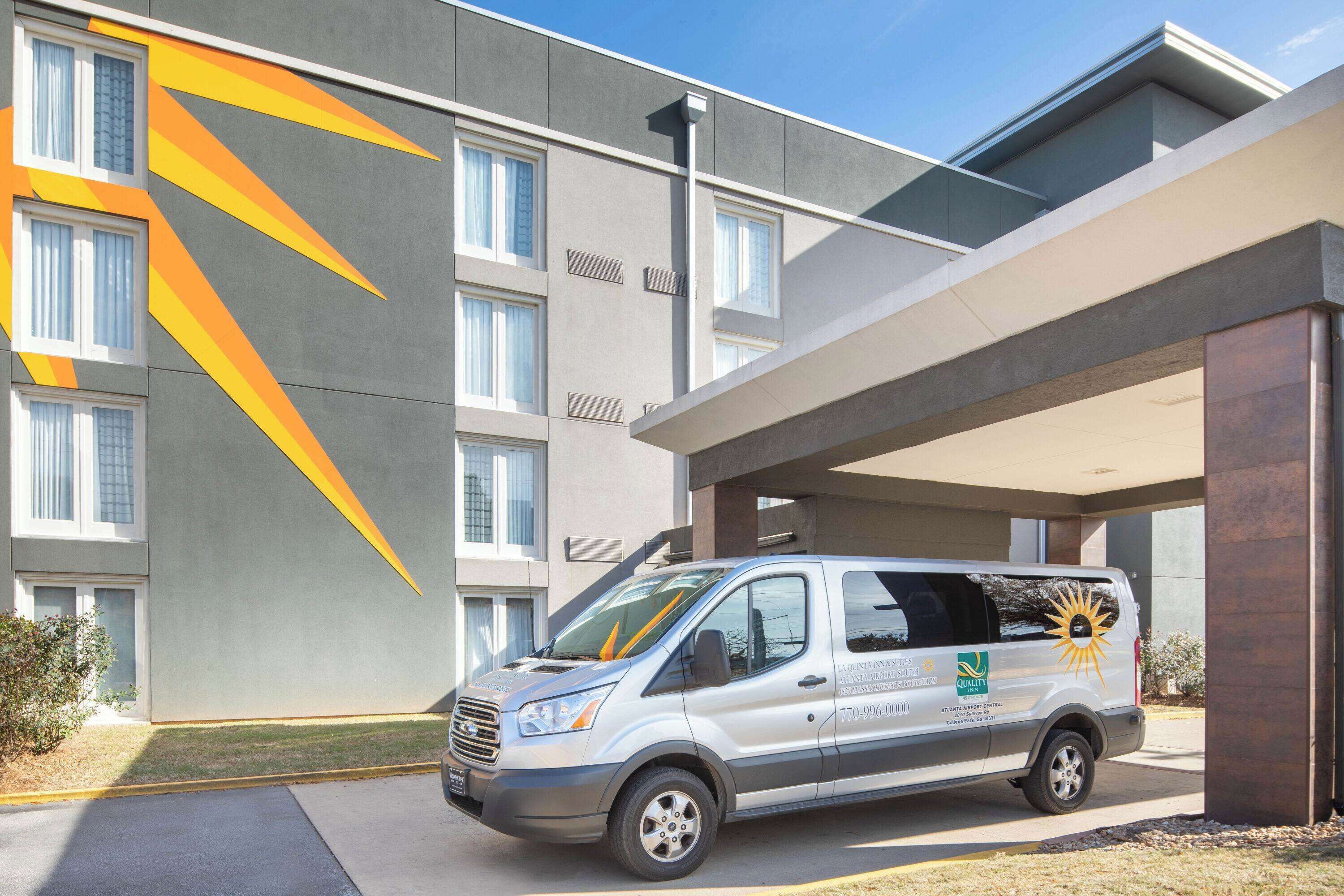 Photo - La Quinta by Wyndham Atlanta Airport South