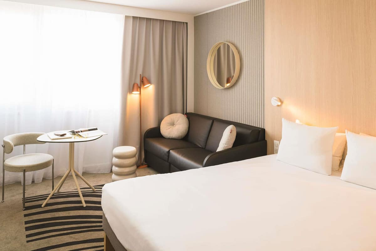 Premium bedding, memory foam beds, in-room safe, desk