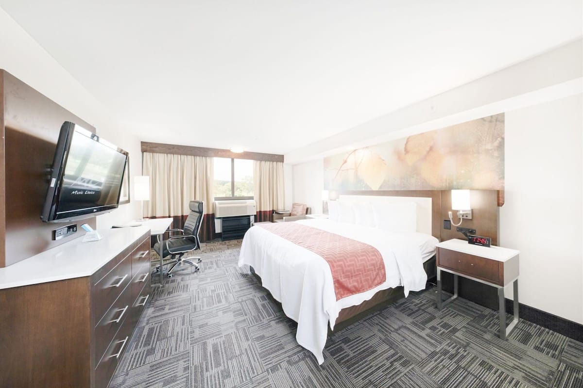 Ropa de cama de alta calidad y camas con pillow-top