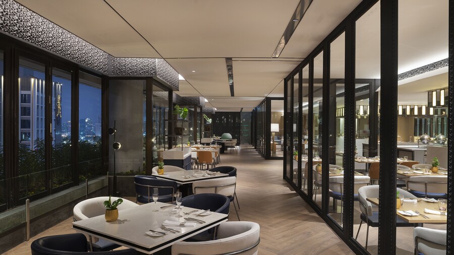 Crowne Plaza Bangkok Lumpini Park by IHG