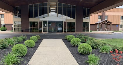 Quality Inn & Suites Florence - Cincinnati South