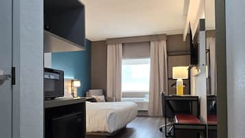 Zimmer, 1 King-Bett, barrierefrei, Nichtraucher | 1 Schlafzimmer, Zimmersafe, laptopgeeigneter Arbeitsplatz