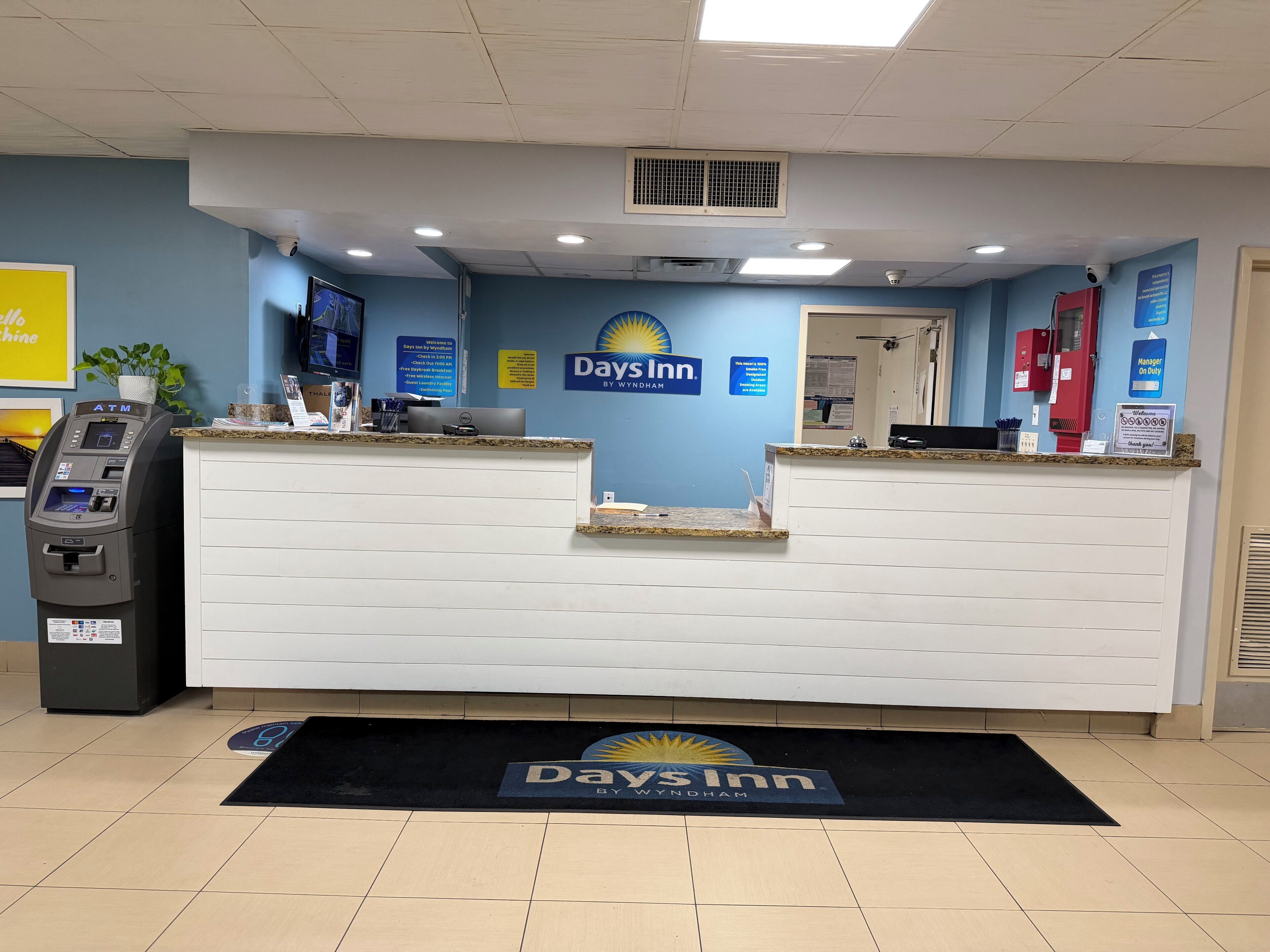 Foto - Days Inn by Wyndham Jacksonville Airport