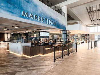 Restaurant on-premise at Hyatt Regency Long Beach