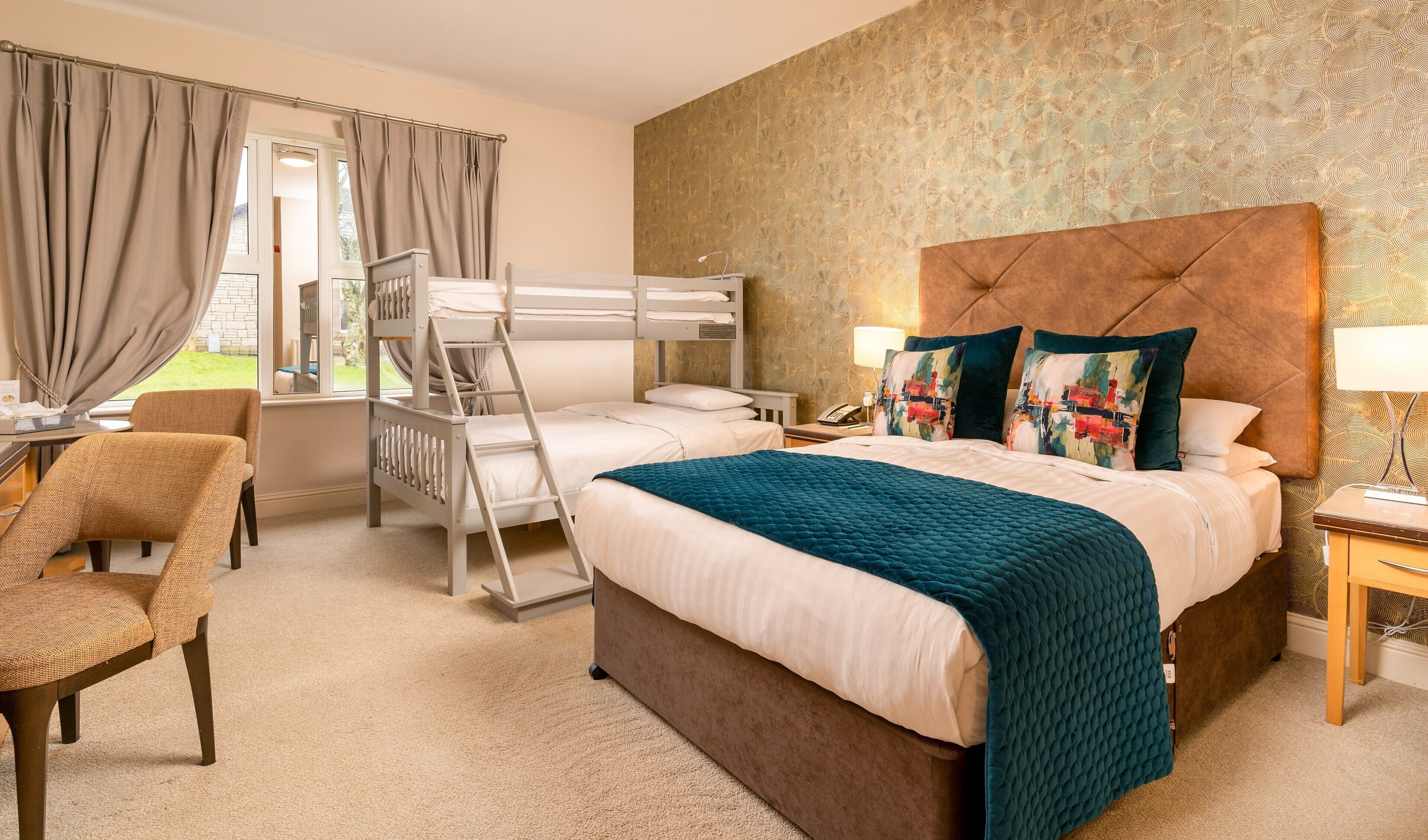 Desk, iron/ironing board, free WiFi, bed sheets