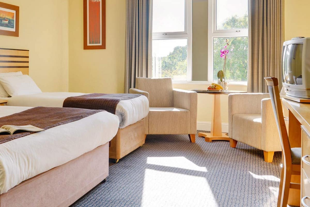 Desk, iron/ironing board, free WiFi, bed sheets