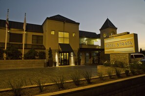 Fachada de la propiedad