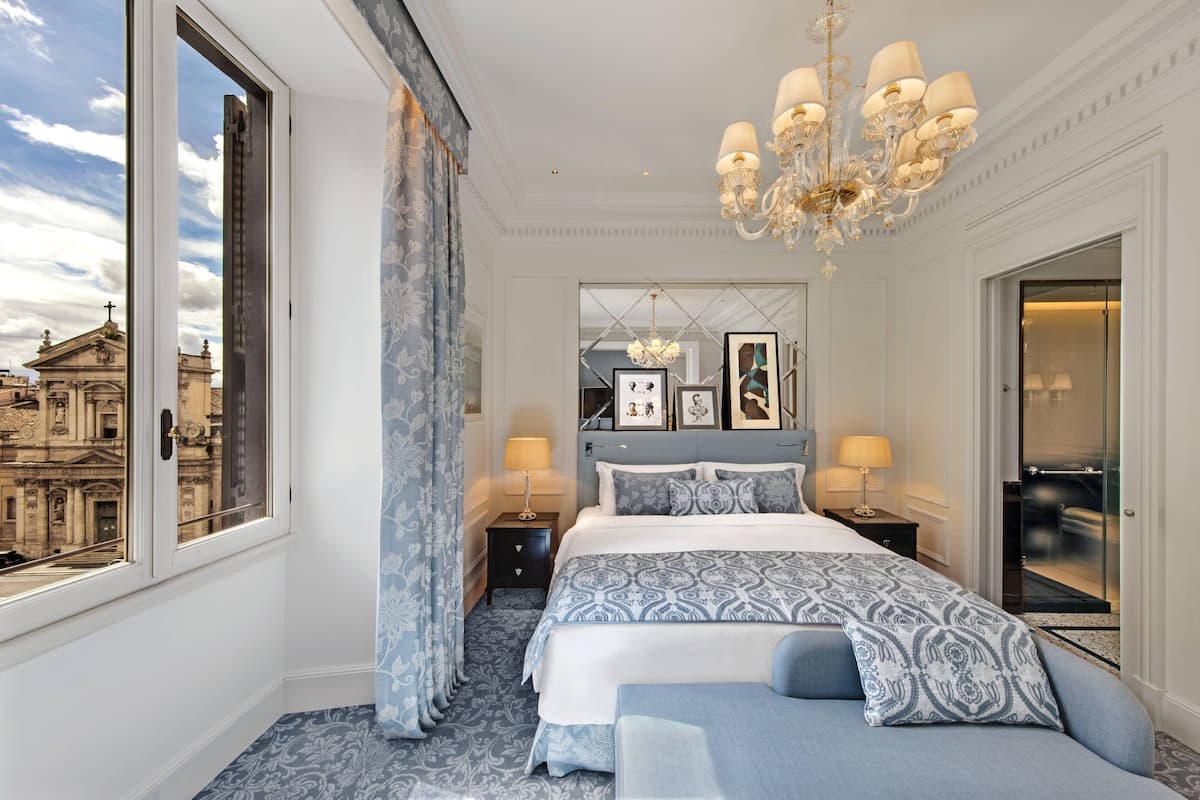 Premium bedding, minibar, in-room safe, individually decorated