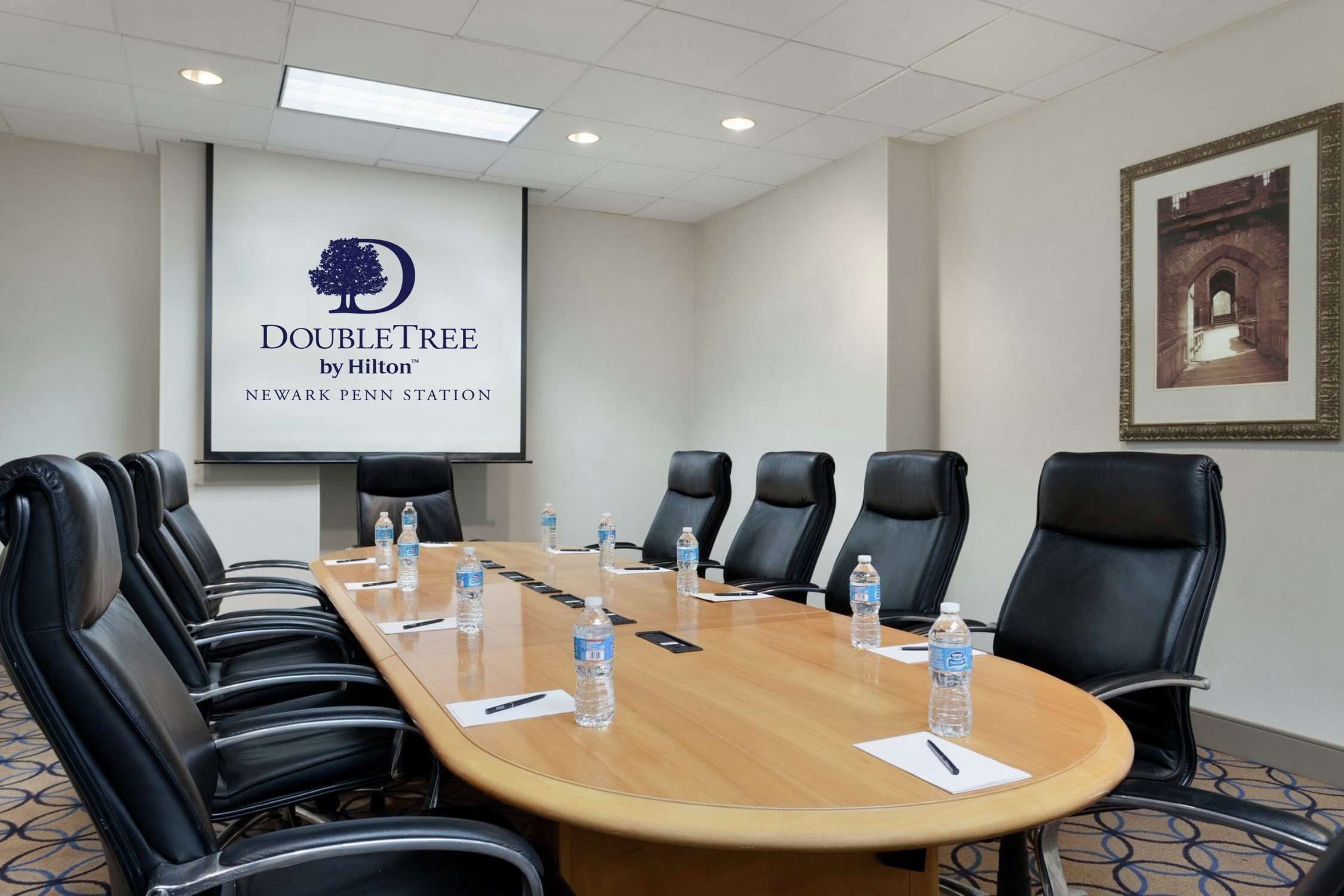 Foto - DoubleTree by Hilton Newark Penn Station