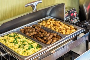 Free full breakfast