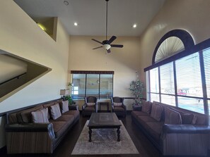 Zona de estar del vestíbulo