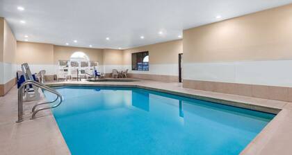 Howard Johnson by Wyndham Williams