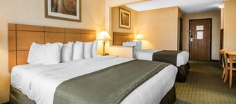 Quality Inn Dubuque on Hwy 20