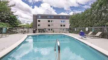 Seasonal outdoor pool