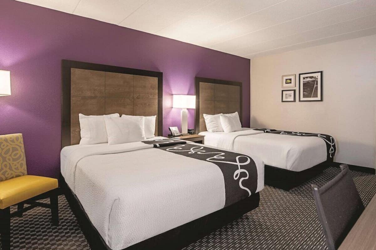 Desk, iron/ironing board, free WiFi, bed sheets