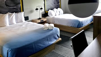 Room, 2 Queen Beds, Non Smoking