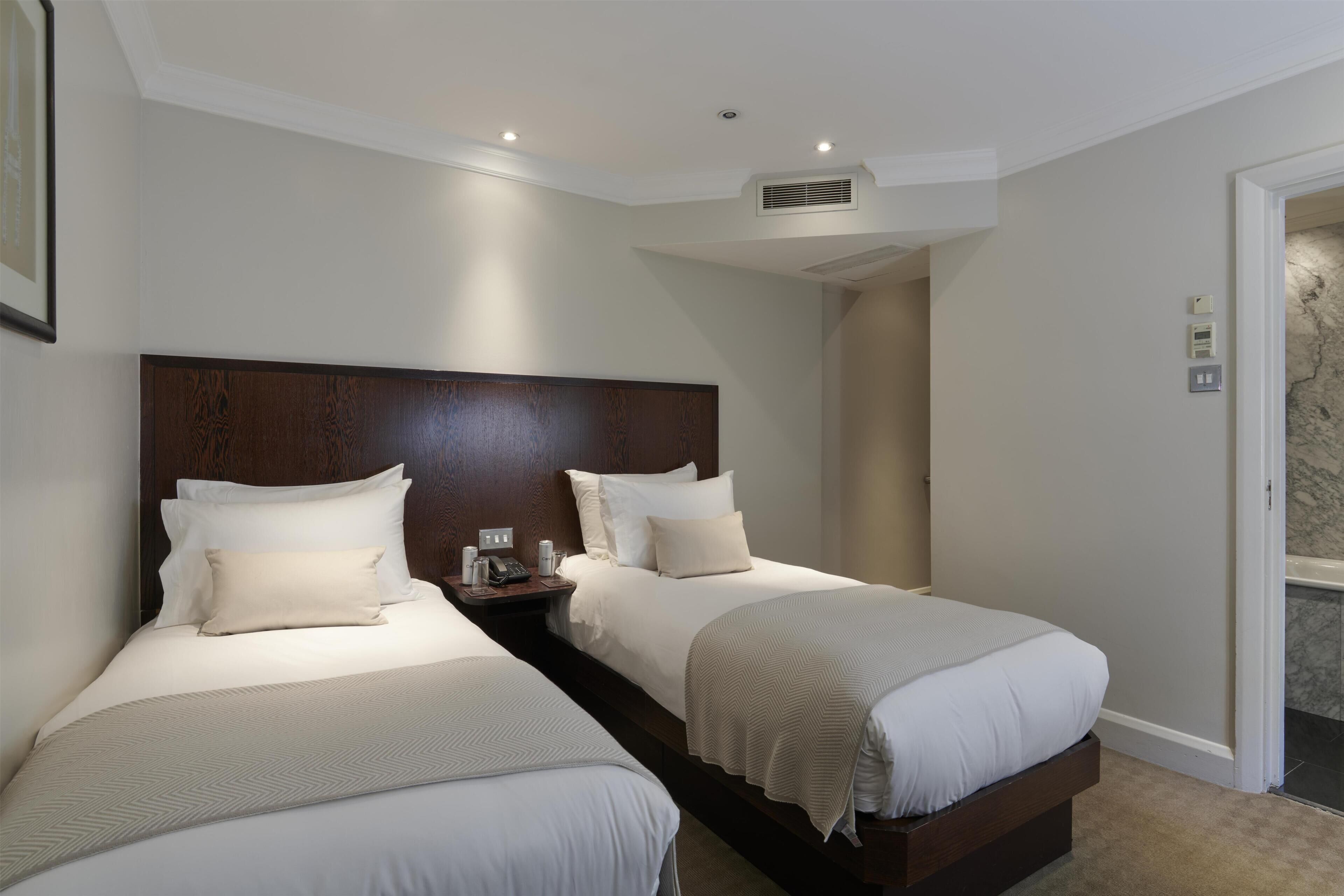 Standard Twin Room | Cadar kapas Mesir, peralatan tempat tidur premium 