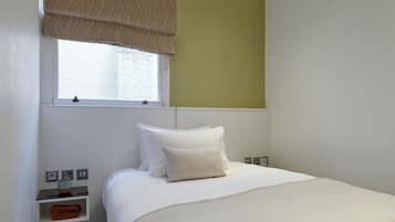 Superior Single Room | Egyptian cotton sheets, premium bedding, in-room safe, desk