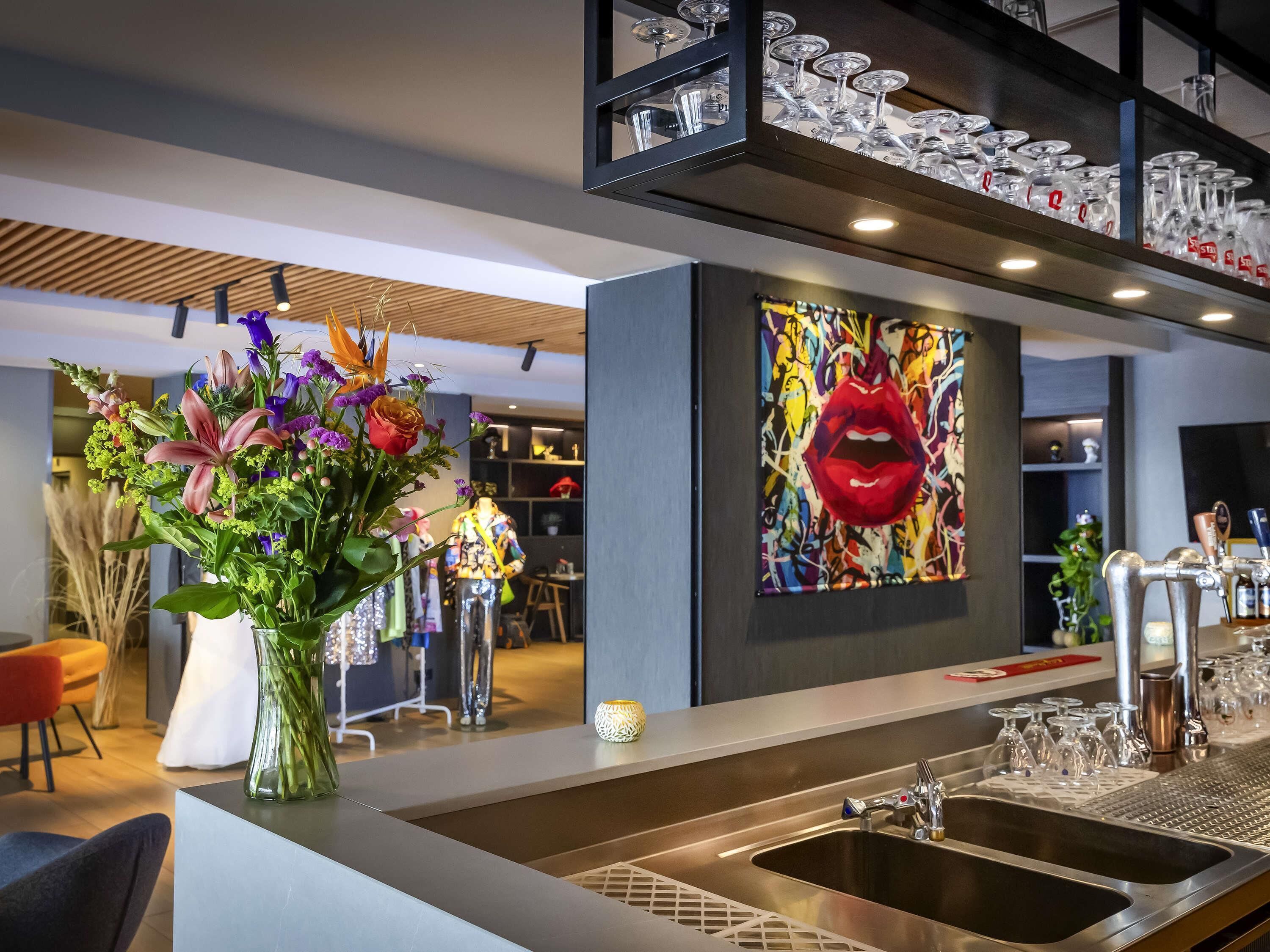 Bar (in der Unterkunft)