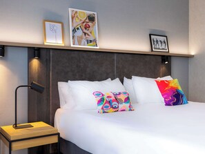 In-room safe, desk, iron/ironing board, free WiFi