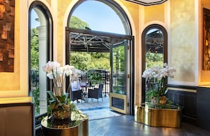 Breakfast, lunch, dinner served; international cuisine, garden views