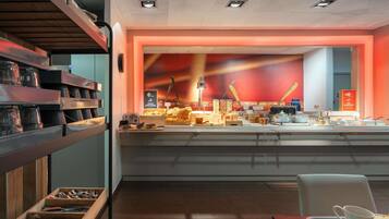 Daily buffet breakfast (EUR 13.90 per person)