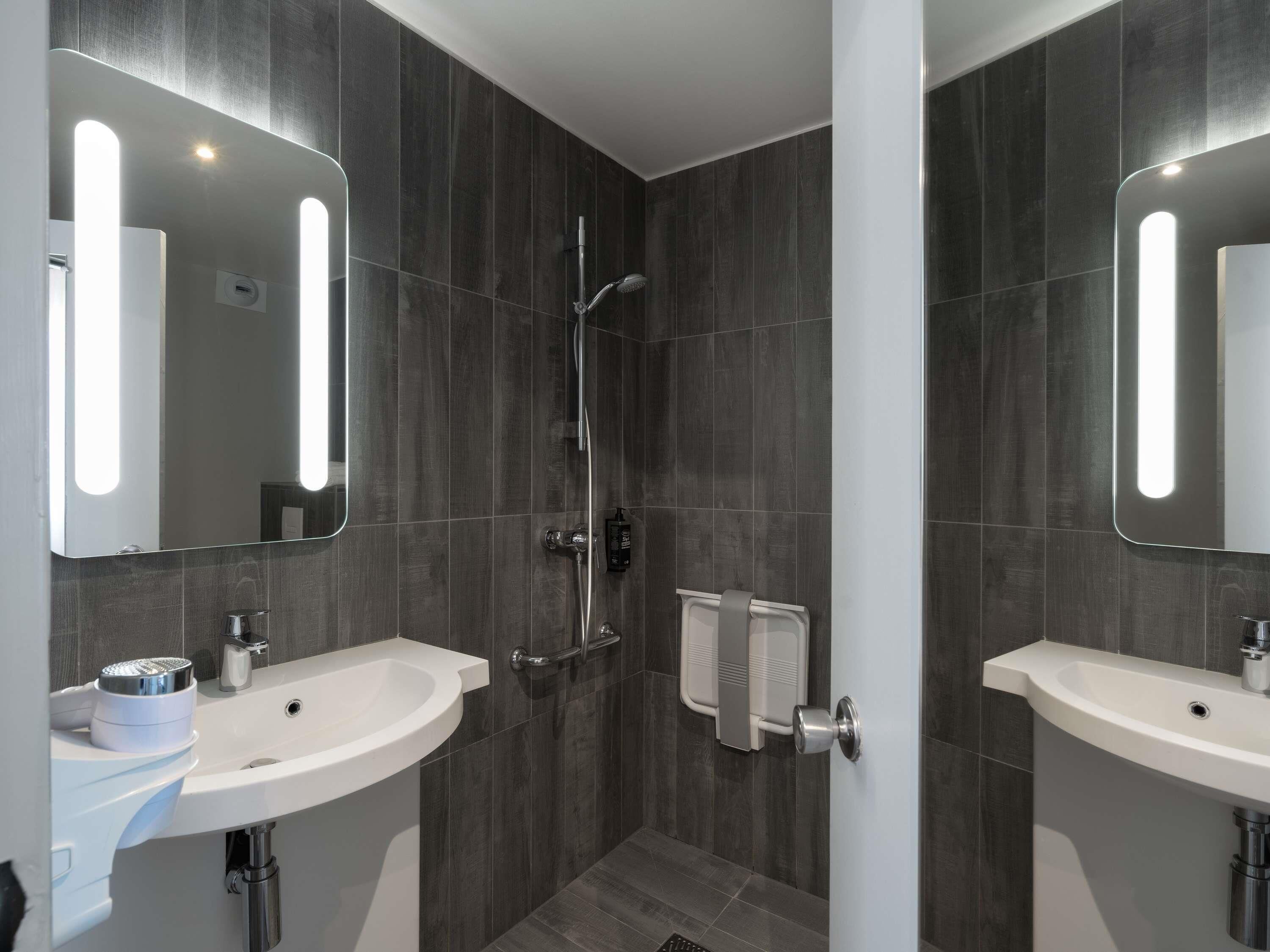 Room, 1 Double Bed, Accessible | Premium bedding, desk, blackout drapes, soundproofing