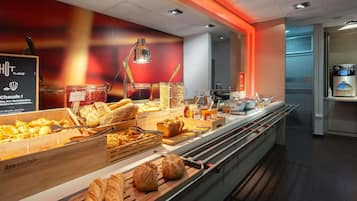 Daily buffet breakfast for a fee