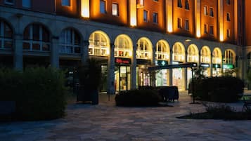 Esterni