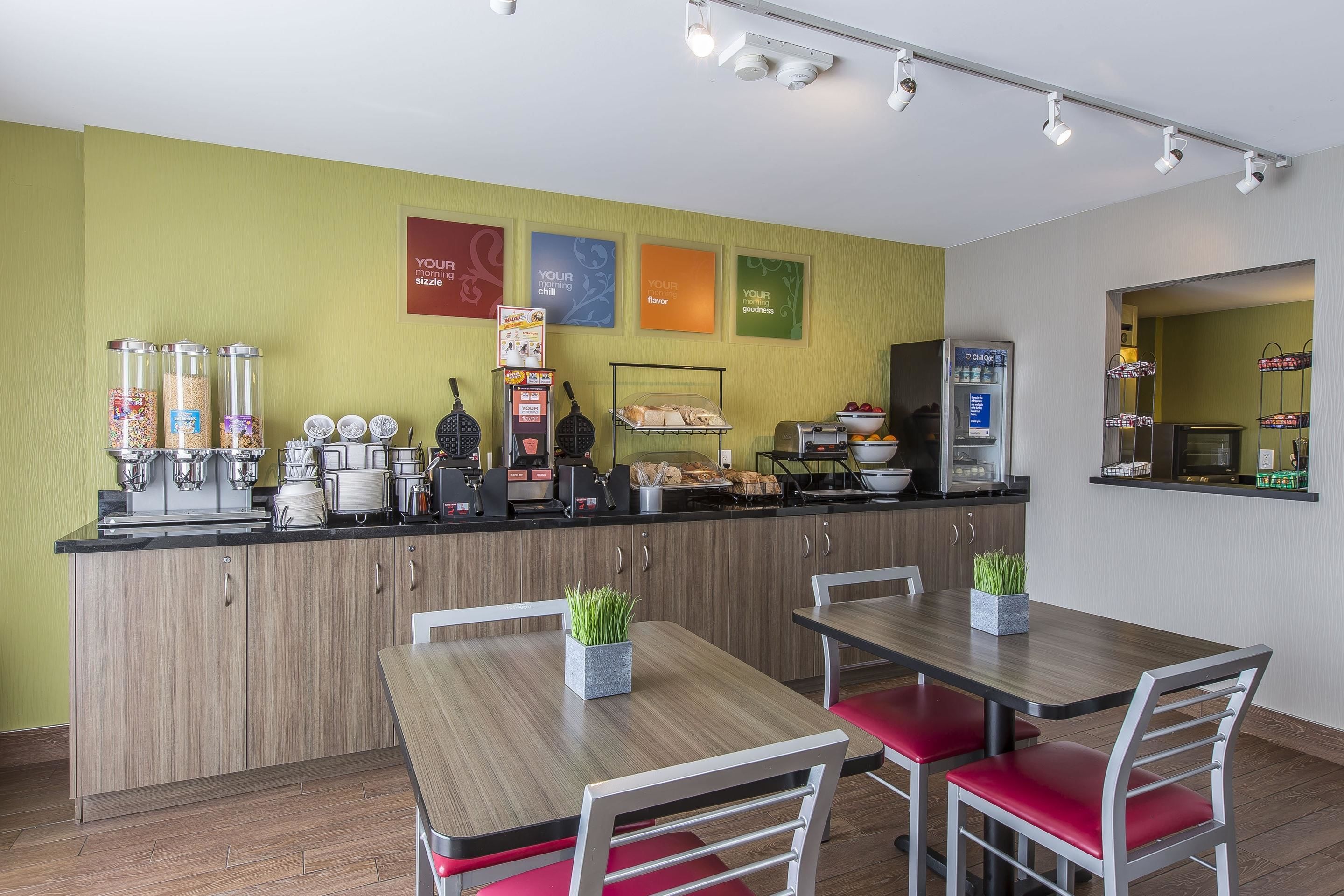 free daily full breakfast