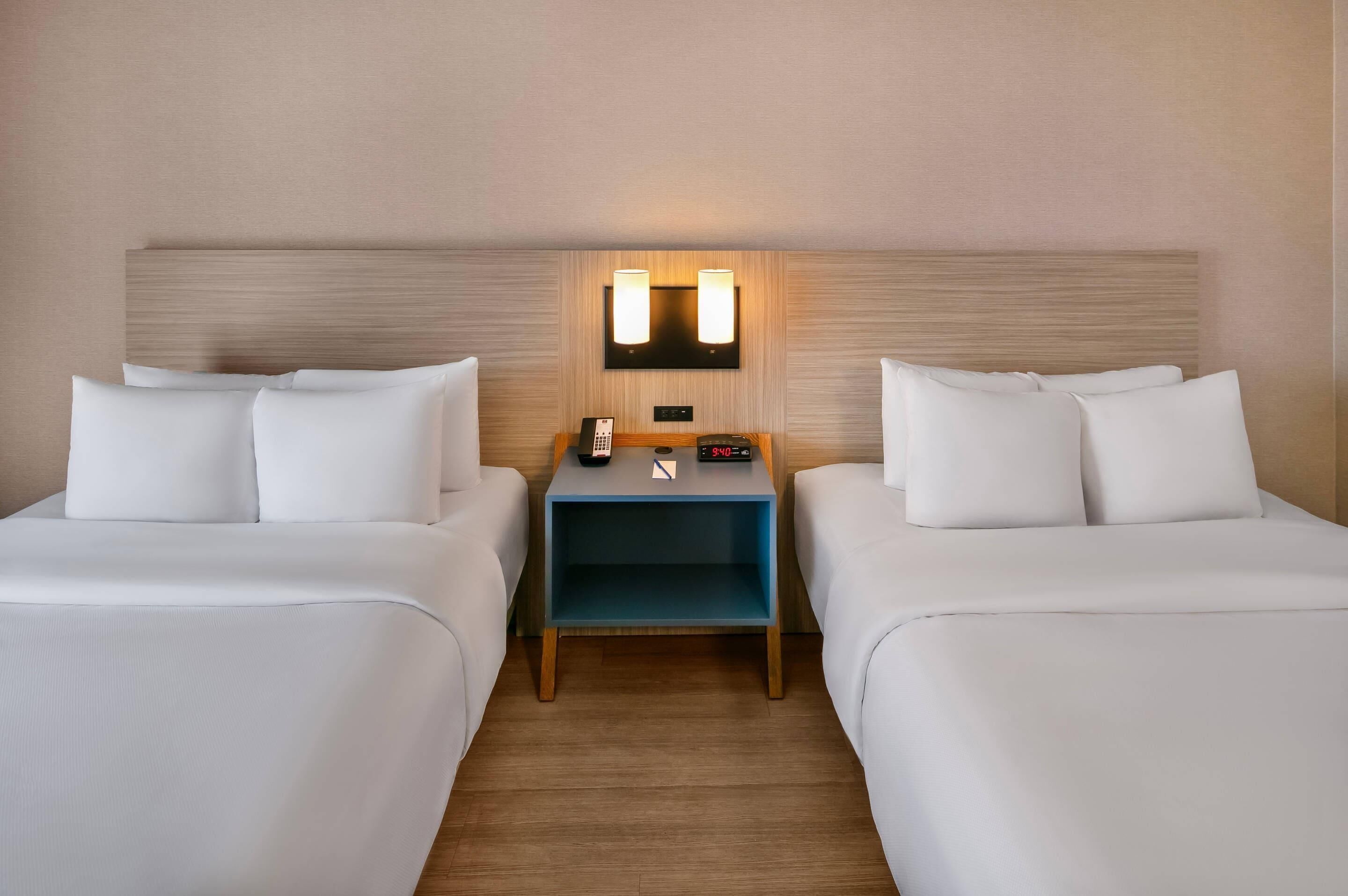 Zimmer, 2 Queen-Betten, Nichtraucher (1st Floor)
