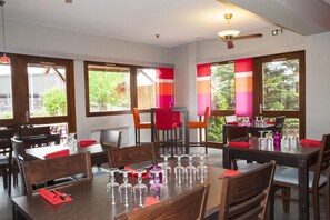 Restaurant - The Originals City, Hôtel Mâcon Sud (Chaintre)